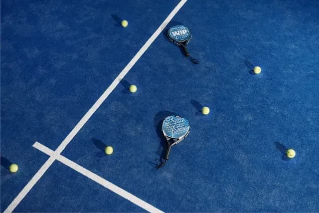 Padel ütők és labdák - West Padel